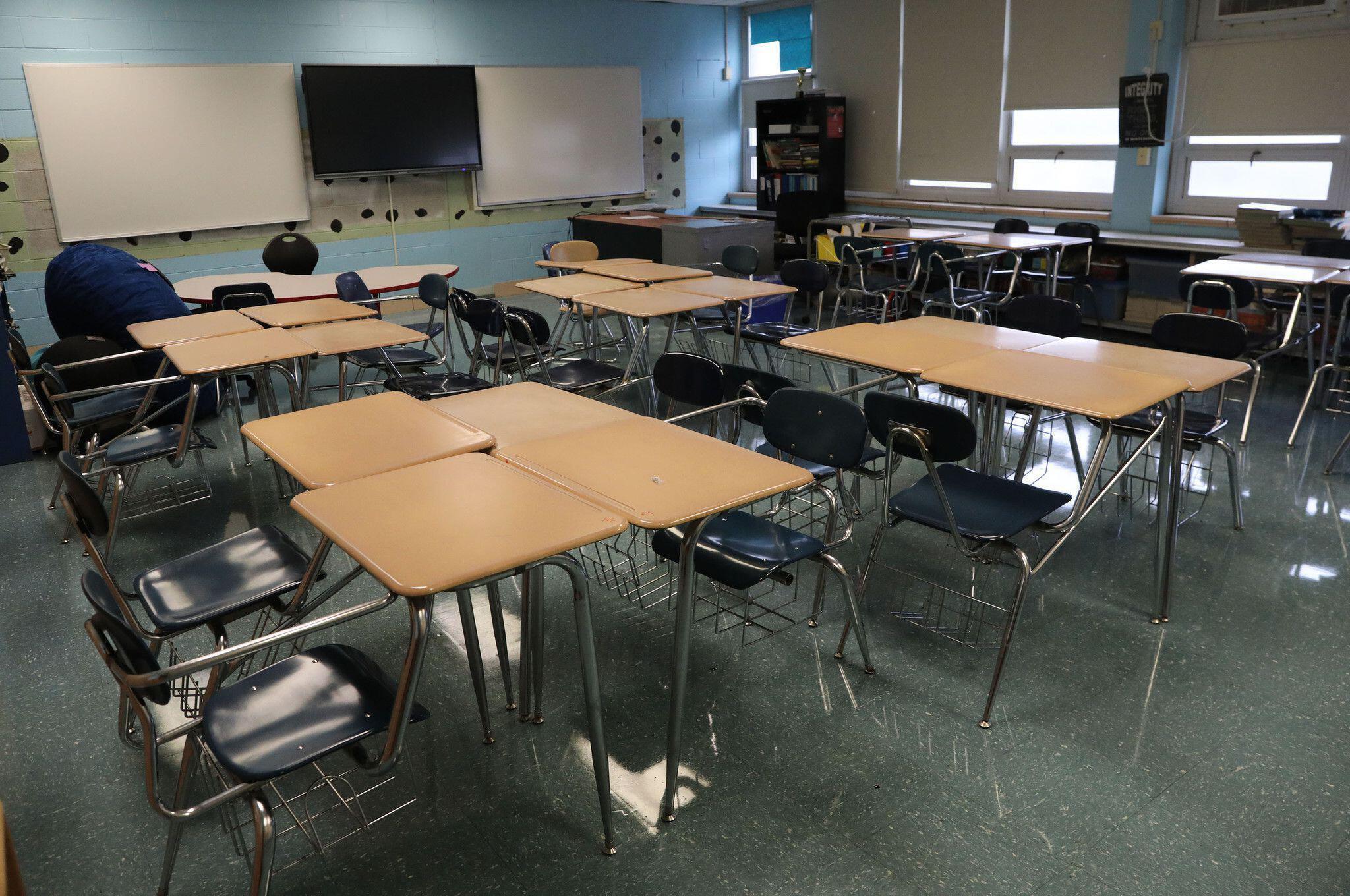Romeoville, Bolingbrook teachers union sets Sept. 18 strike date