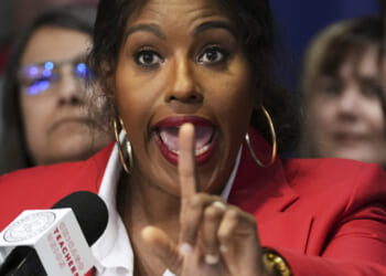 Stacy Davis Gates’ destructive vision for Chicago schools  