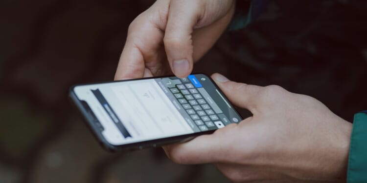 Even slight social media use is connected to lower literacy and poor memories in preteens