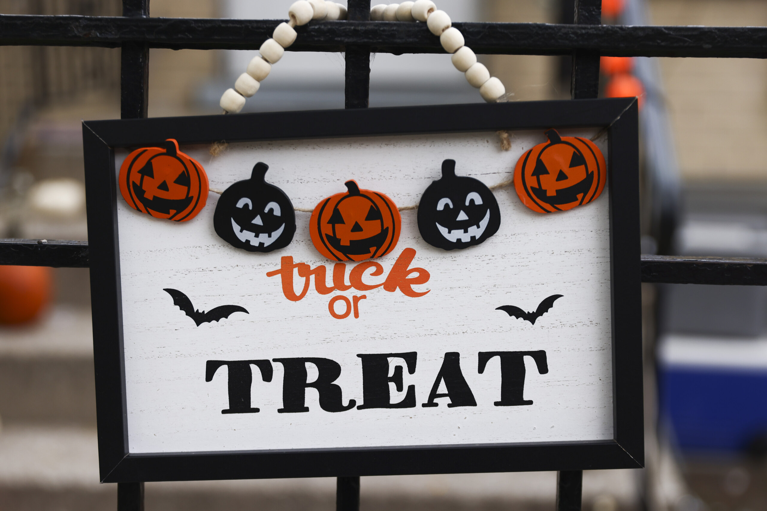Illinois’ trick-or-treating rules: What to know