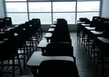 Where’s my right hand man? Teacher survey reveals desire for paraprofessionals