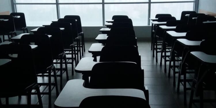 Where’s my right hand man? Teacher survey reveals desire for paraprofessionals