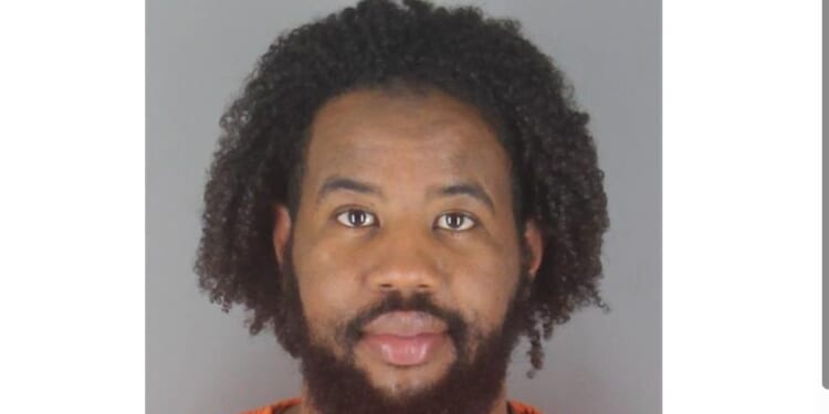 Fed charges in ice cream shop bombing