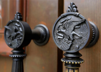 Illinois punishes independents, meaning just 1 got on 2024 ballot