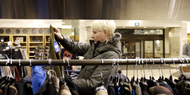 Illinois shoppers face sales tax hit