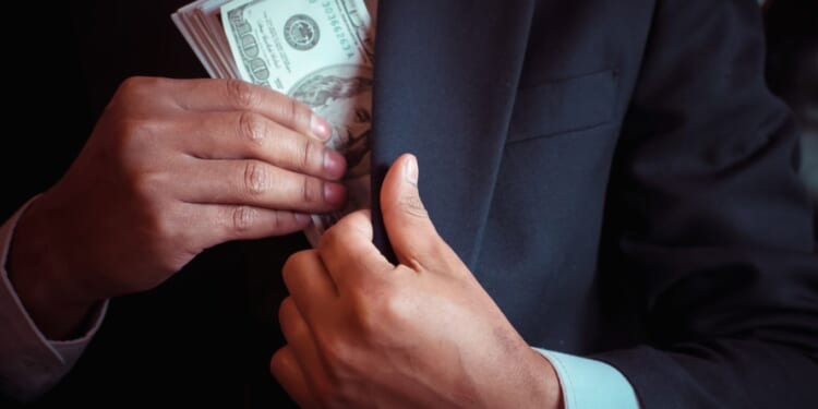 $12.5 million of federal student aid fraud in Minnesota, Walz blamed for carelessness