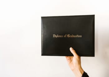 A Minnesota student earned a college degree in high school, spotlighting the power of PSEO