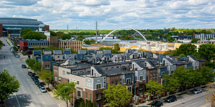 Another MN neighbor pledges to opt-in to new education program