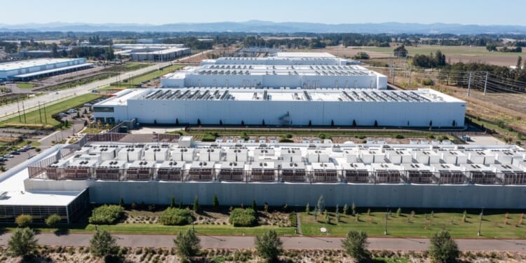 Consumer-Regulated Electricity (CRE) and Data Centers