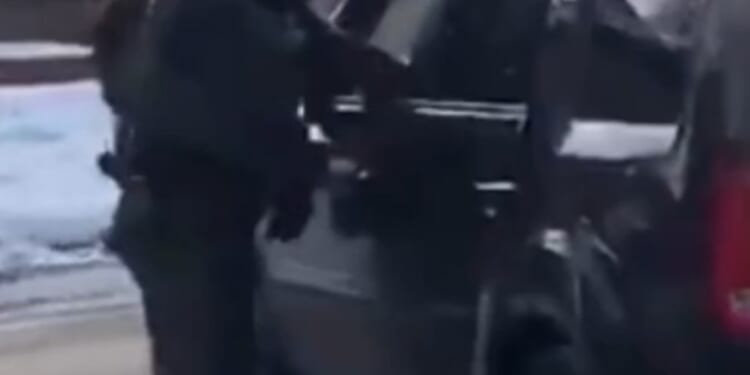 ICE Agent fatally shoots woman in Minneapolis