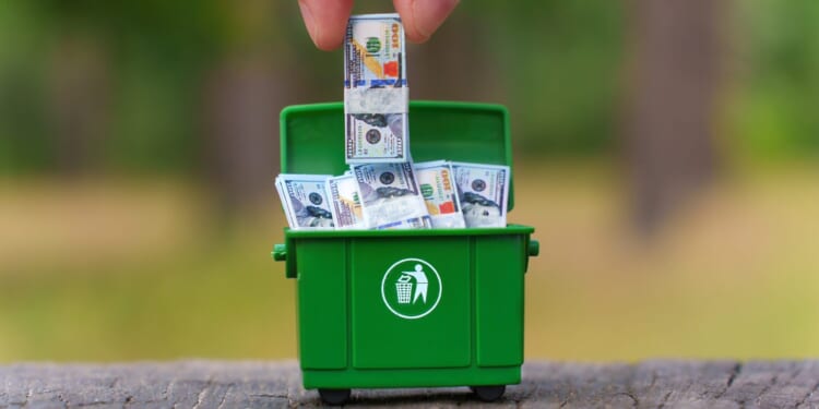 Honolulu's economic revitalization office has revitalized very little