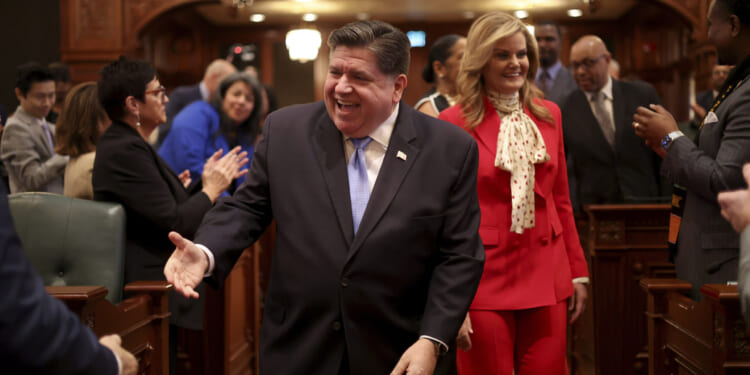 Illinois gives $45M to select business groups