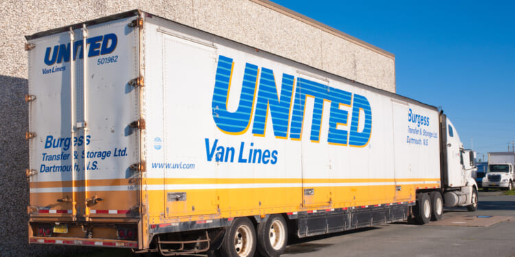 Illinois improves on one company’s list for people leaving