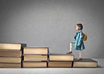 How many kids who are behind in reading ‘catch’ up?