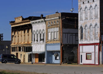 'Millionaires tax' would hike rate 61% on 22K Illinois small businesses