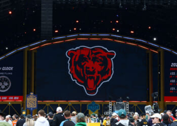 A Bears deal shouldn’t leave property taxpayers on the sidelines