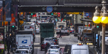 Chicago population up for third straight year, but growth slows