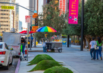 Los,Angeles,,California,Usa, ,7,18,2022:,A,Sidewalk
