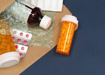 Horizontal,Image,Of,A,Box,Of,Compounded,Prescription,Medications,Shipped