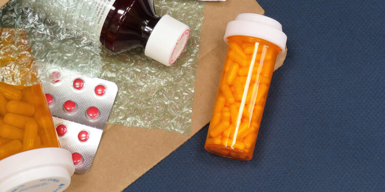 Horizontal,Image,Of,A,Box,Of,Compounded,Prescription,Medications,Shipped