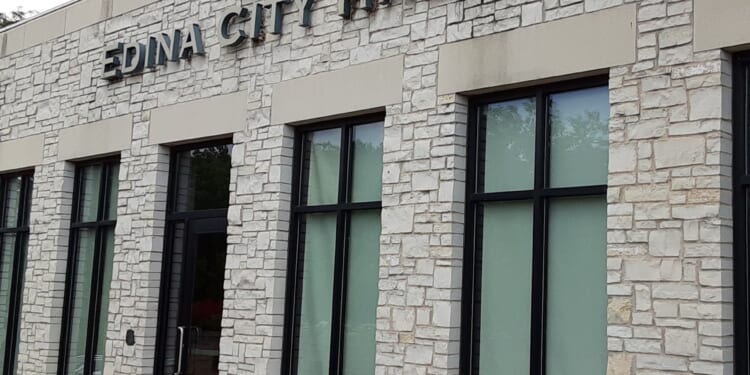 2nd arrest in Edina pool disturbance