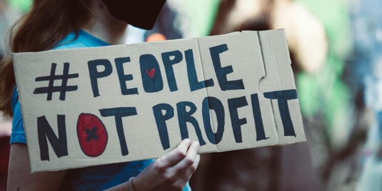 Hands off my gas! CenterPoint says “me too” on natural gas ban spending