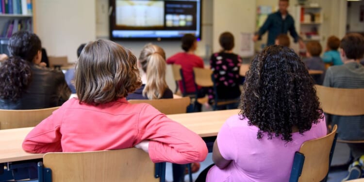 Finally, Minneapolis School District tries to get it together