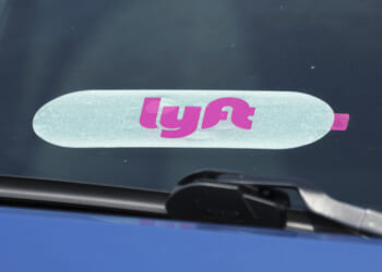 How will Illinois' new rideshare union law impact Uber, Lyft prices?
