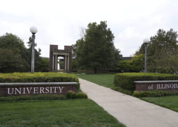Higher college spending, higher tuition